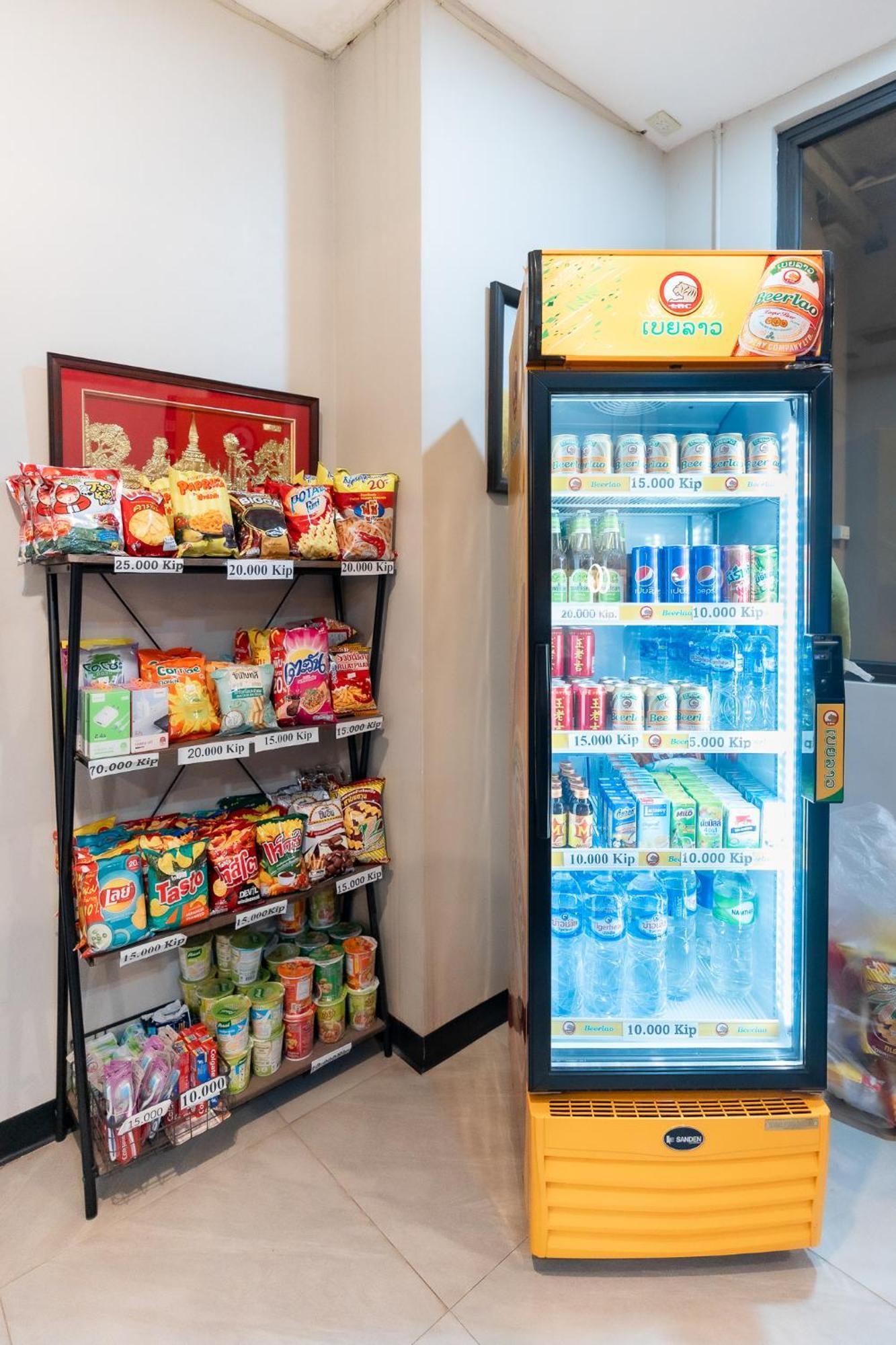 Siri Hotel Vientiane Eksteriør billede